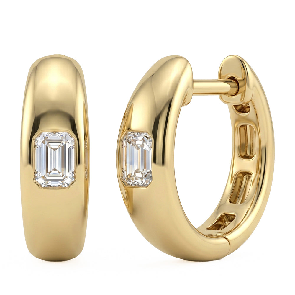 .20ct 14K Yellow Gold  Diamond Earrings